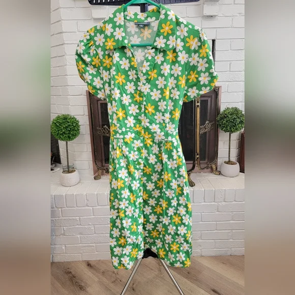 Modcloth Green Floral Midi Dress - Picture 1 of 4
